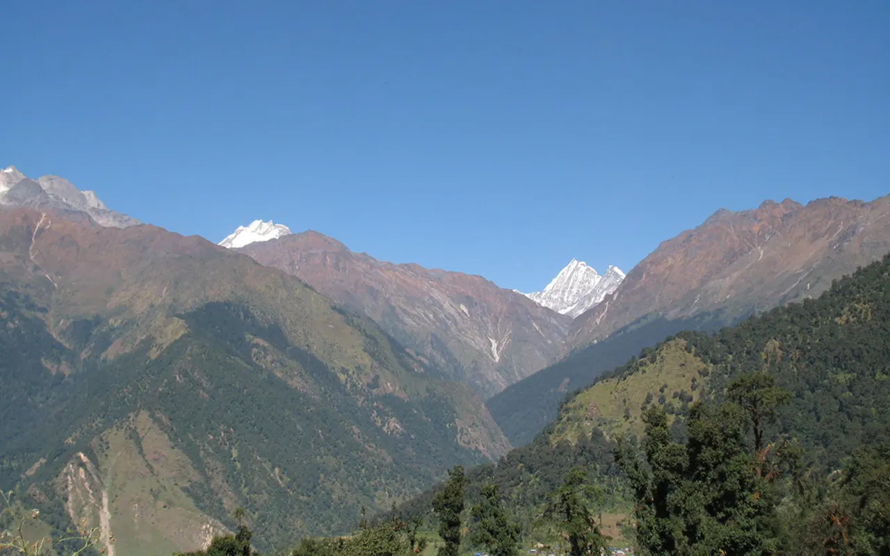 Ganesh Himal Base Camp trek