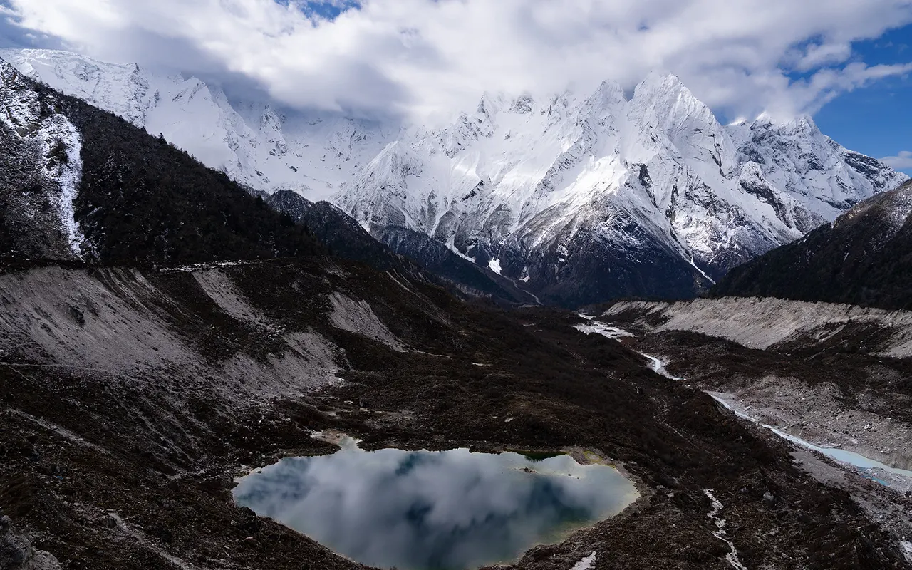 Manaslu Circuit Trek