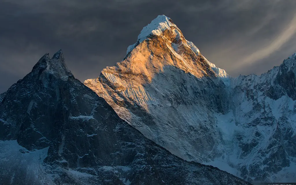 Mount Ama Dablam Climbing