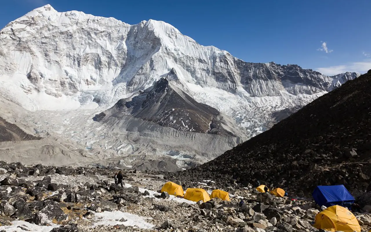 Luxury Island Peak Climbing And Heli Return